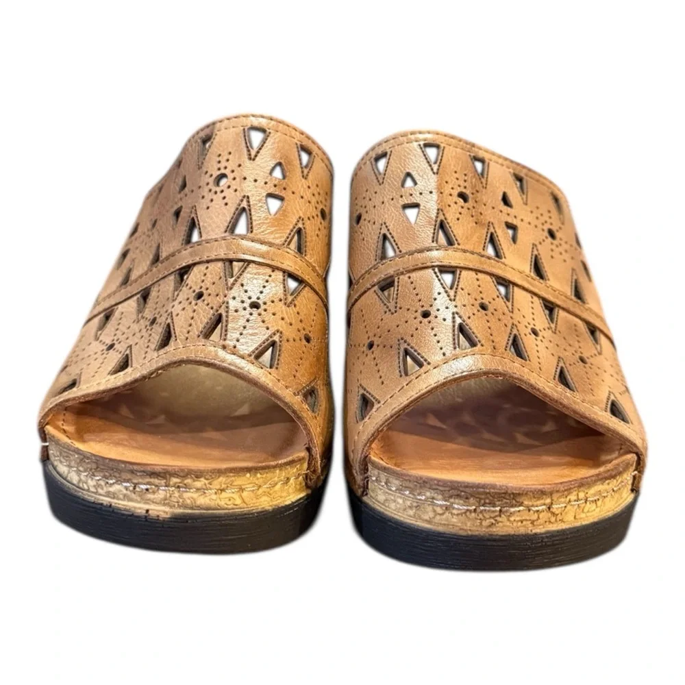 Spring Step Fusa Wedge Sandal Women’s Size 7.5/8